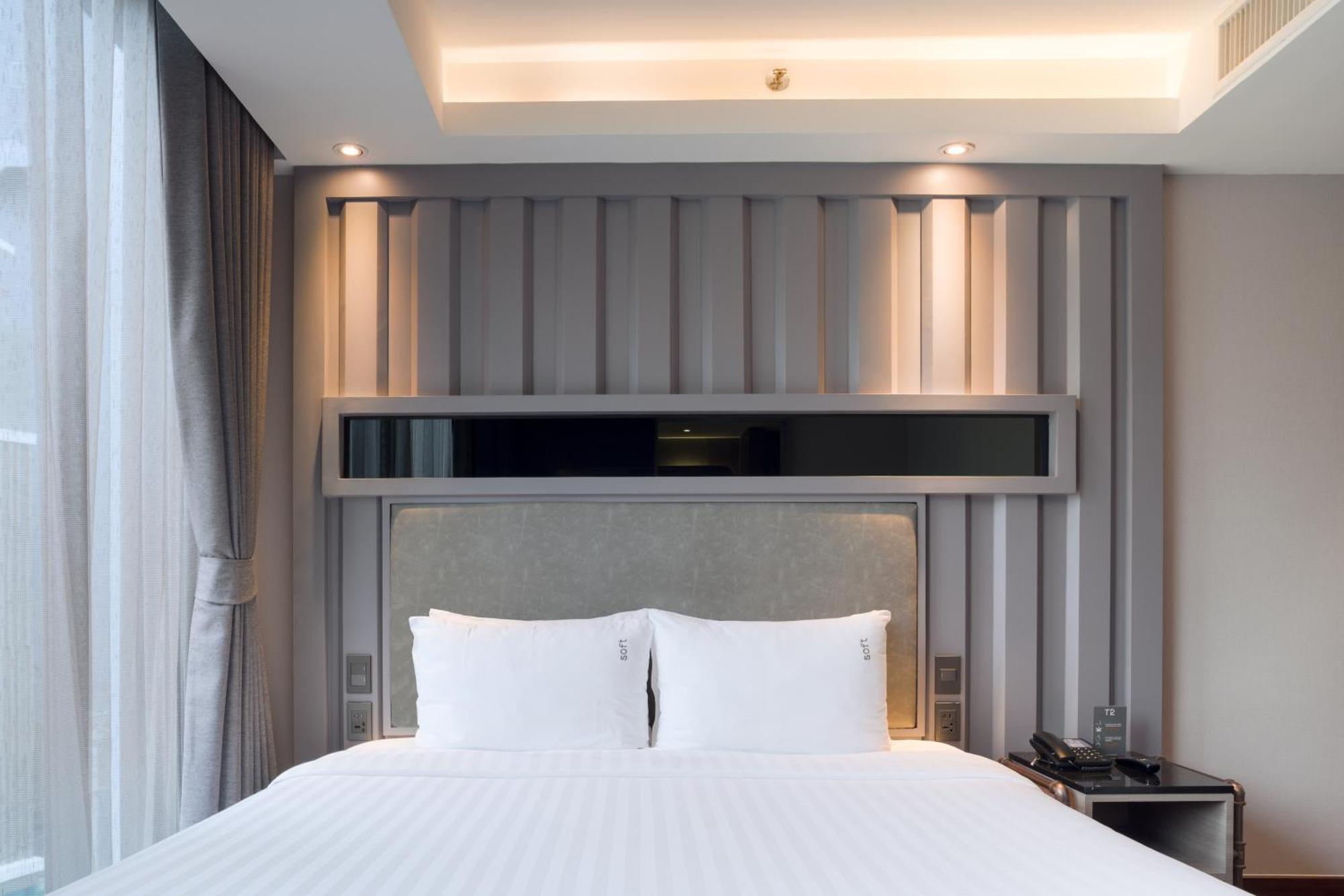 Отель T2 The Portal Sukhumvit Бангкок Экстерьер фото
