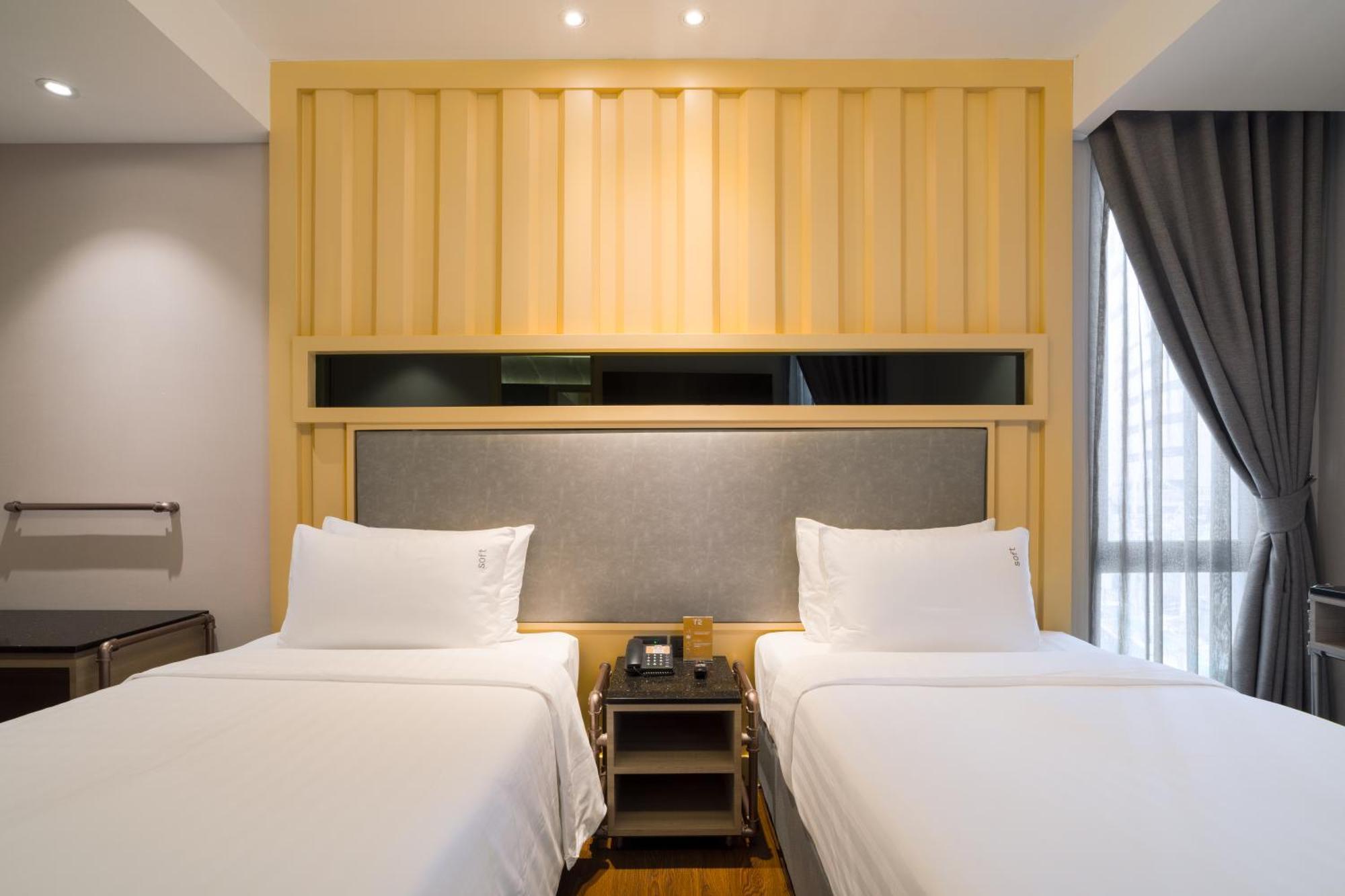 Отель T2 The Portal Sukhumvit Бангкок Экстерьер фото